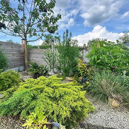 Βίλα Well & S Privatif *