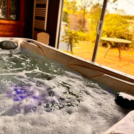 ヴィラ Well & S *