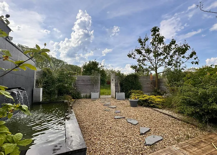 Well & S Privatif Βίλα